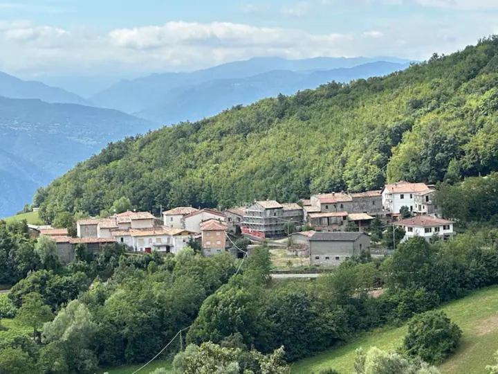 Villa Casa Del Giglio A Cadelmonte à Valle  Extérieur photo