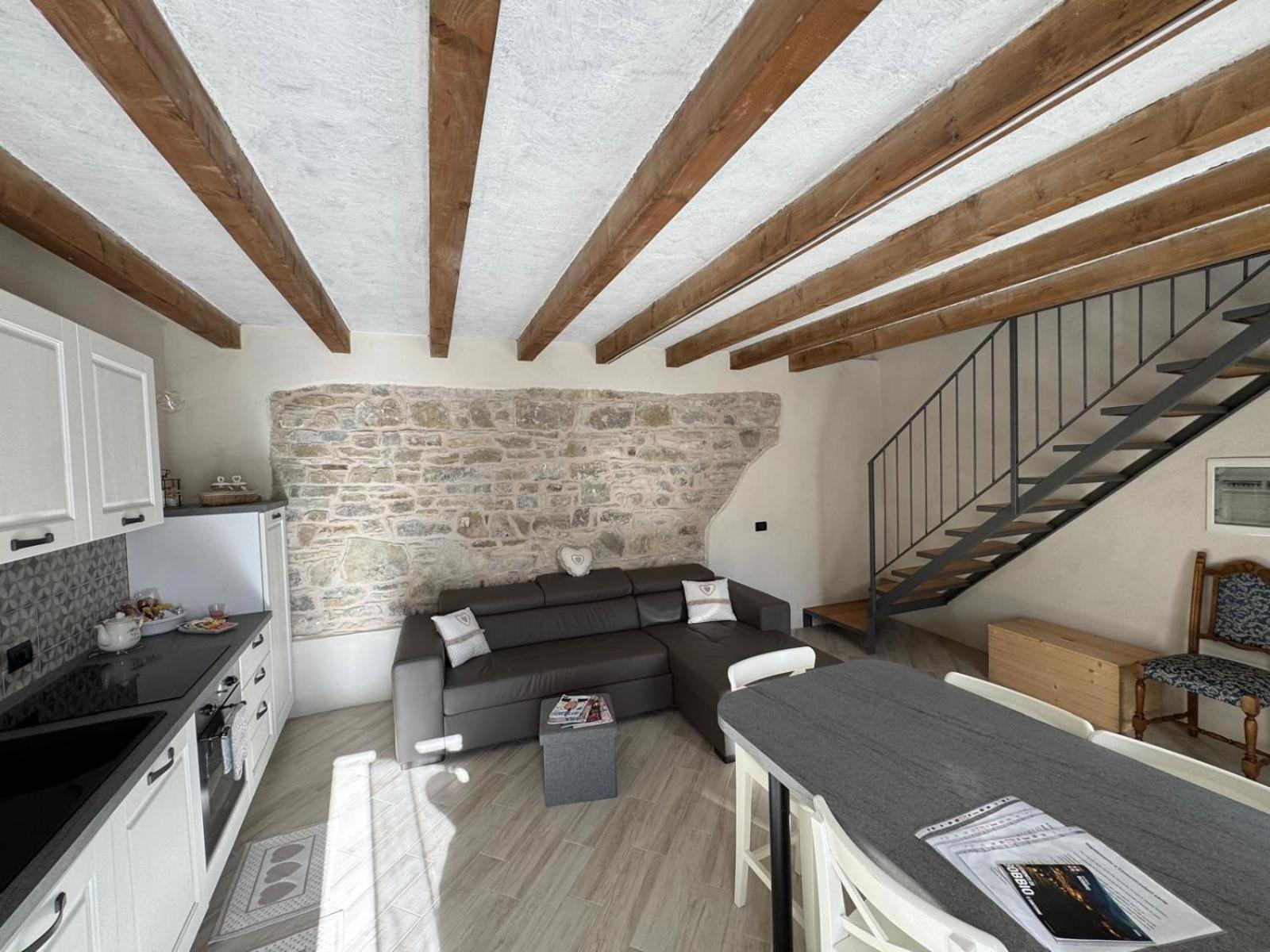 Villa Casa Del Giglio A Cadelmonte à Valle  Extérieur photo